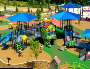 KIDS PLAY AREA